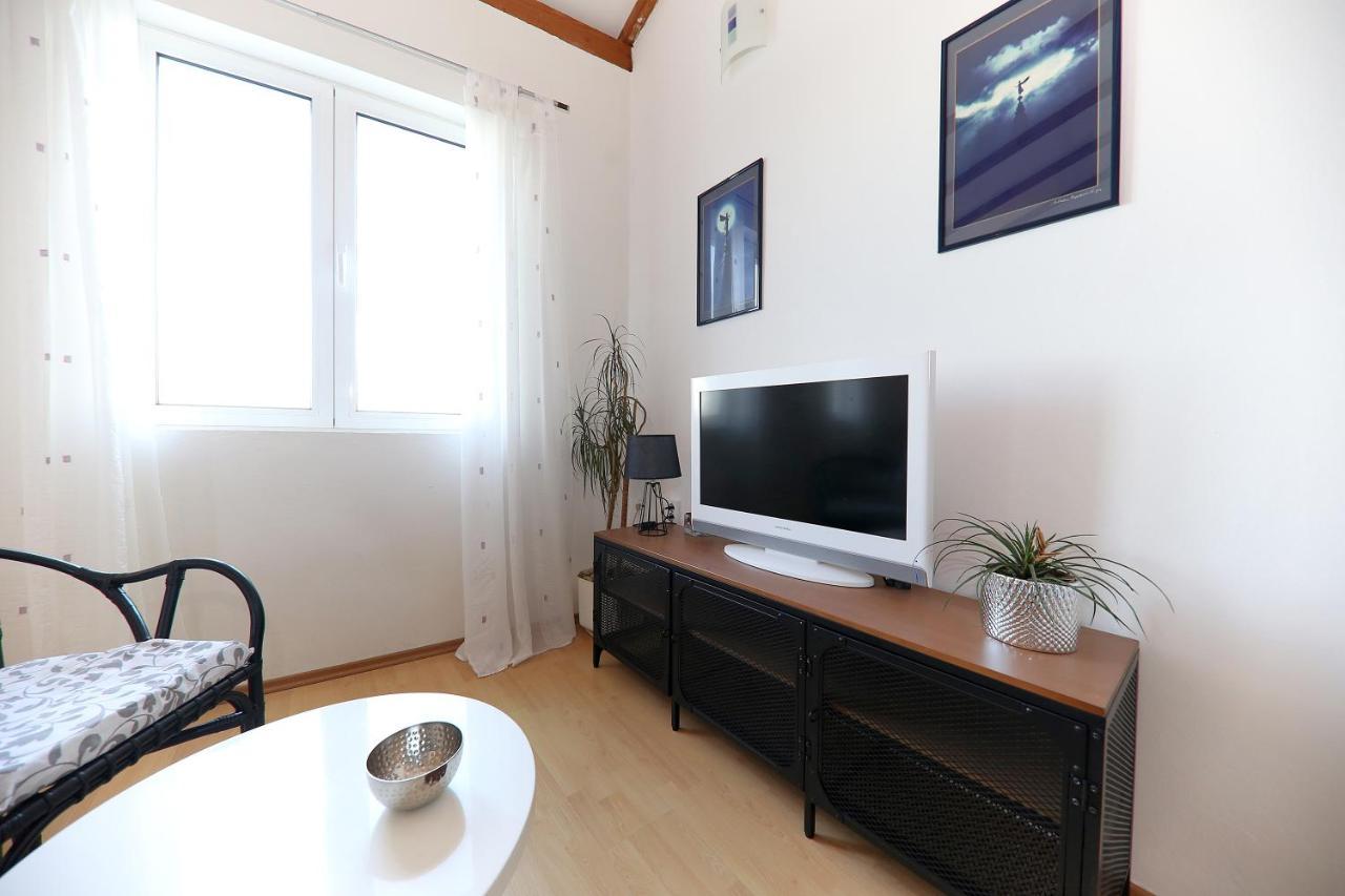 Puntamika studio Zadar Bagian luar foto