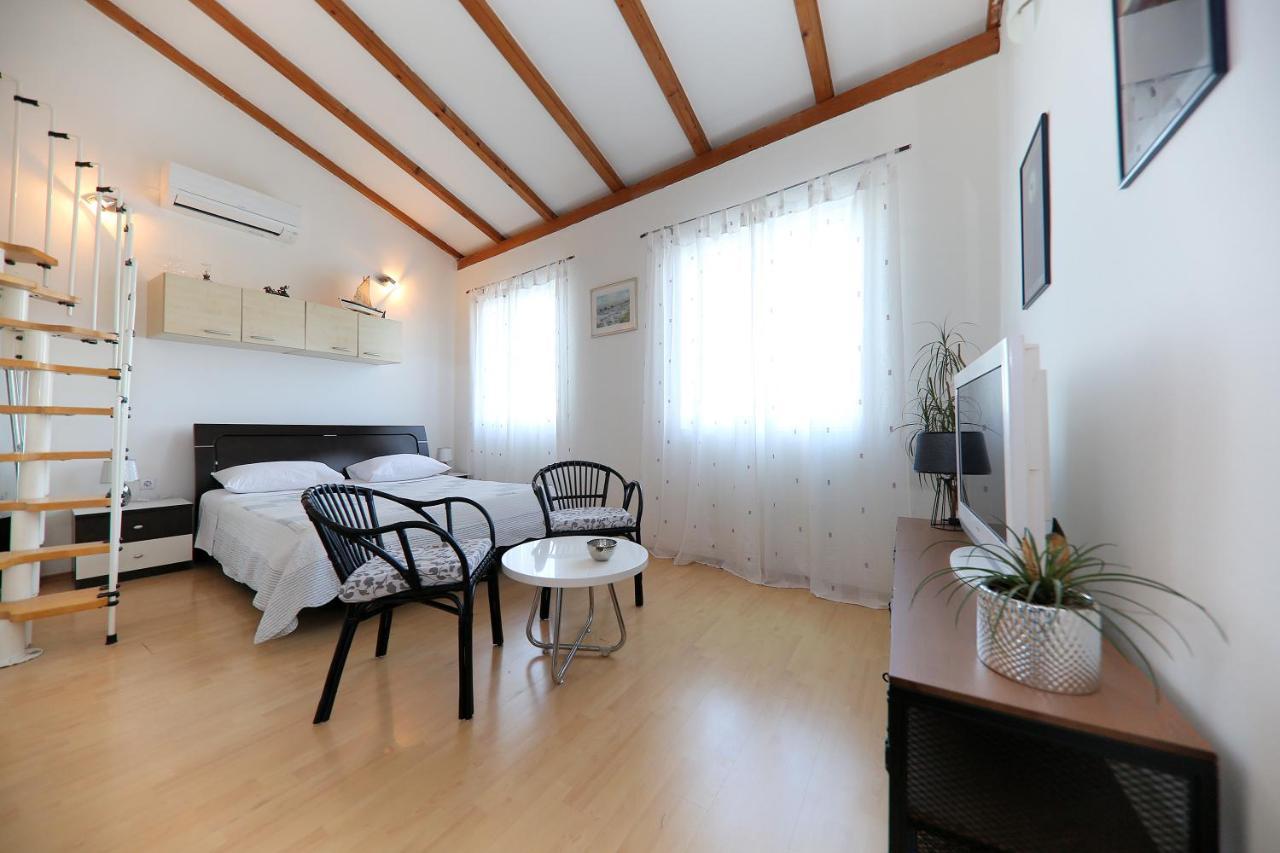 Puntamika studio Zadar Bagian luar foto